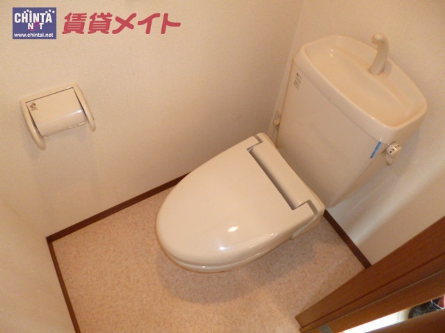 【スプランドゥール　Ａのトイレ】
