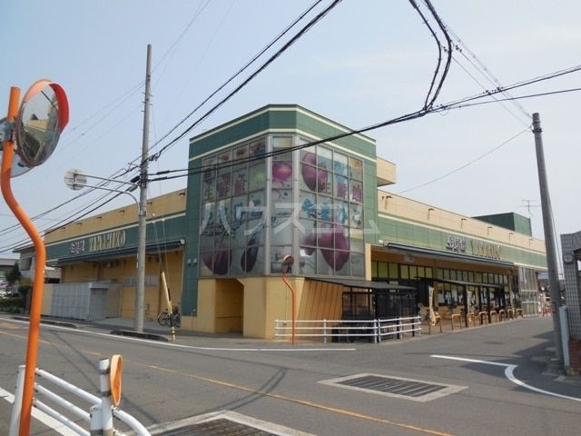 【岩倉市大地町のアパートのスーパー】