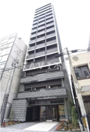 建物外観　【プレサンス堺筋本町駅前】外観は落ち着いています