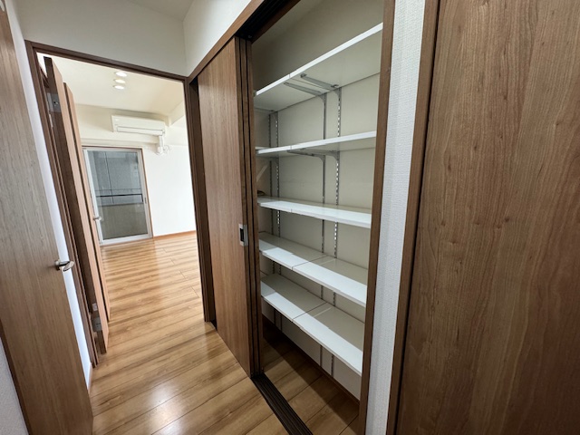 その他　玄関収納　※前回募集時の写真です。