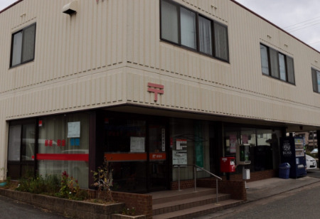 郵便局　加古川中津簡易郵便局（郵便局）まで435m