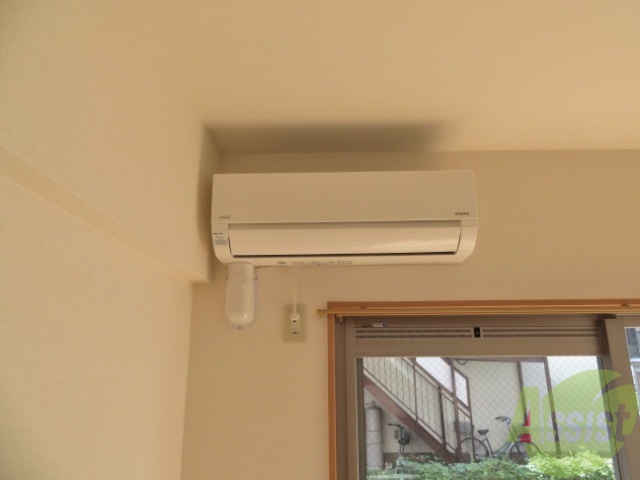その他設備　ちゃんとエアコンもついているので、安心してくださいね。