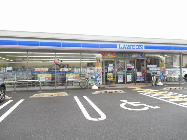 コンビニ　ローソン 姫路田寺店（コンビニ）まで687m