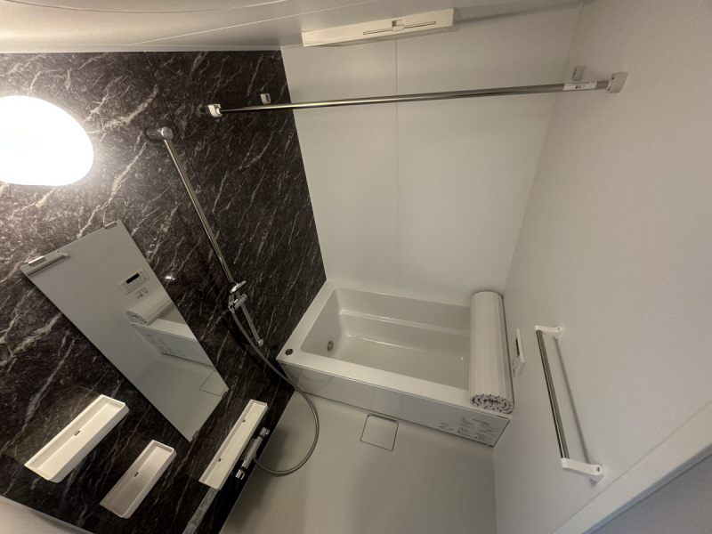 バス・シャワールーム　※同ハウスメーカー施工ハイツのお写真です