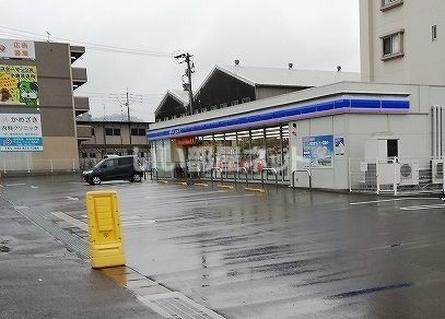 コンビニ　ファミリーマート　小倉朝日ヶ丘店（コンビニ）まで1089m