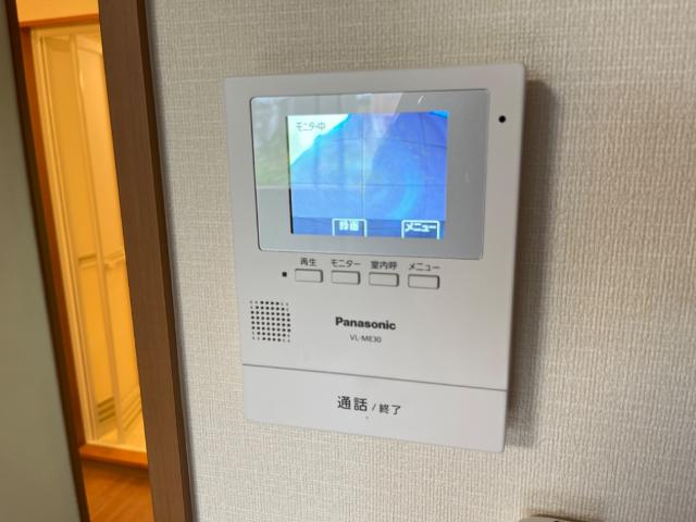 セキュリティ　録画機能付きのモニターホンに交換