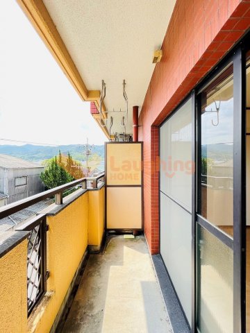 バルコニー　バルコニーからの眺めを楽しみながら食事をしませんか