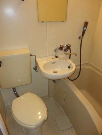 バス・シャワールーム