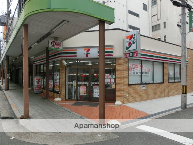 コンビニ　セブン－イレブン大阪南久宝寺町１丁目店（コンビニ）まで156m