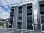 新潟駅よりバス10分 徒歩4分 築3年2ヶ月 3階建の賃貸物件