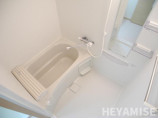 バス・シャワールーム　※同間取りの別のお部屋の写真です※