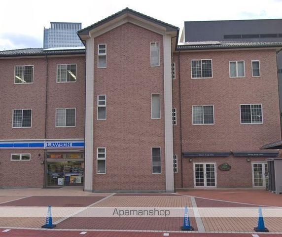 コンビニ　ローソン（コンビニ）まで523m