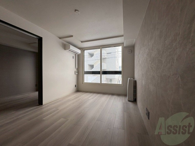 居室・リビング　広々としたリビングですね。使い勝手がよさそうですね！