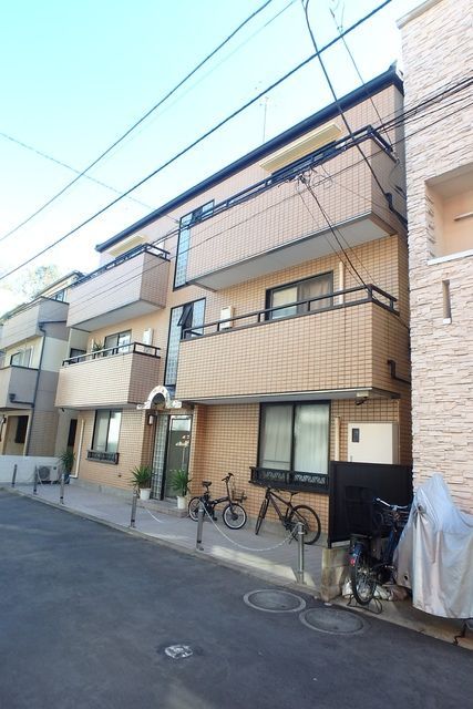 建物外観　お問い合わせはタウンハウジングまで