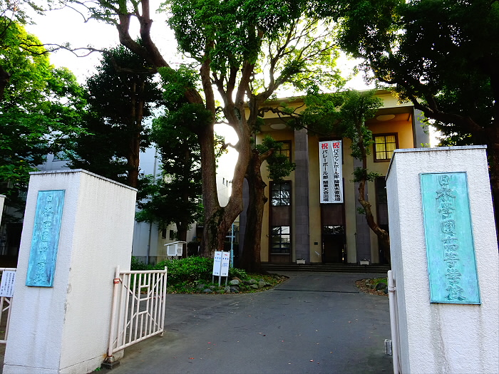中学校　日本学園中学校（中学校）まで188m