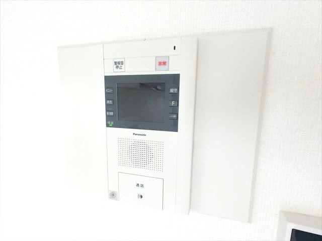 セキュリティ　防犯面も安心、オートロック連動のTVモニターホン付き