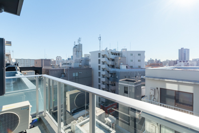 バルコニー　バルコニー