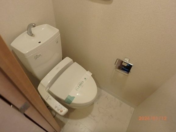 トイレ　別号室参考写真