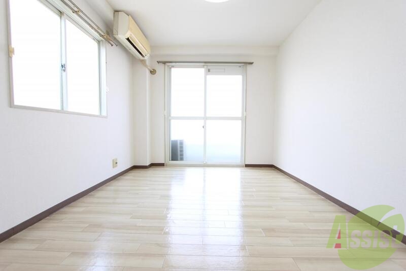 居室・リビング　光と風に満ちたゆとりのプランニング