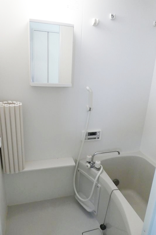 バス・シャワールーム　日々の疲れを癒すお風呂です♪