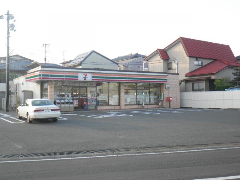 コンビニ　セブンイレブン新潟小針藤山店（コンビニ）まで144m