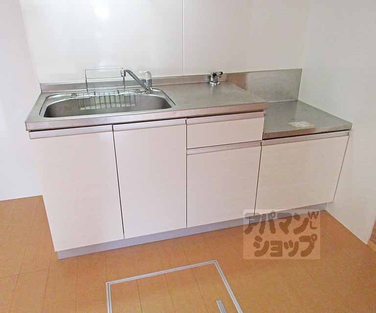 キッチン　使いやすいＩ型キッチンです