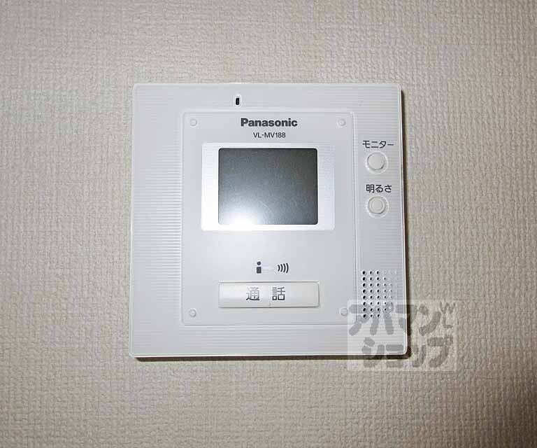 セキュリティ　インターホン付いてます