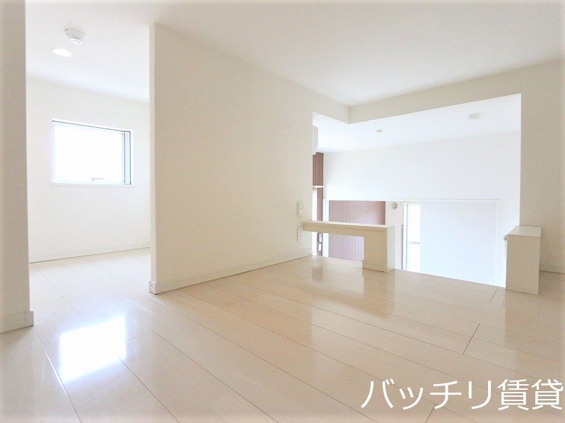 眺望　別号室タイプの為、現状を優先致します。