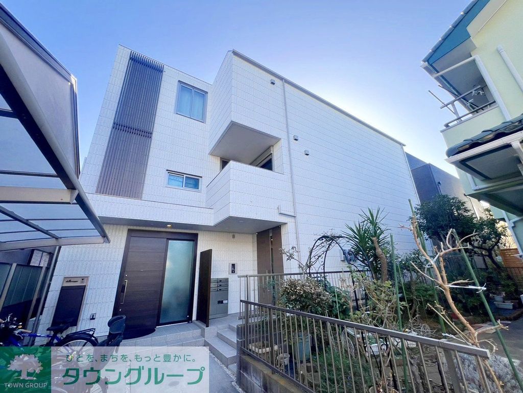 エントランス　外観