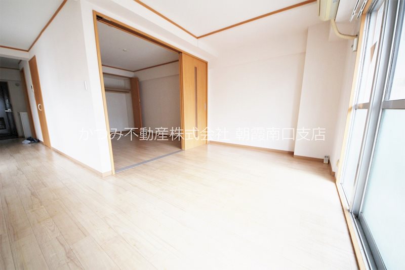 居室・リビング　他号室参考写真