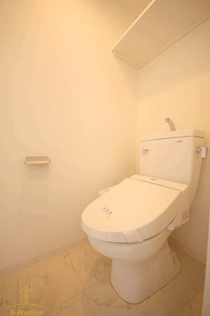 トイレ　ミラージュパレス北梅田