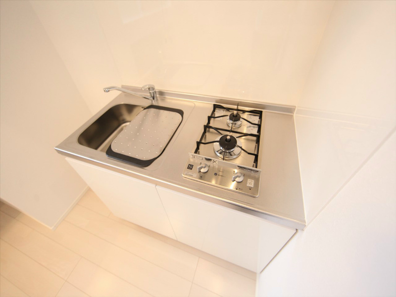 キッチン　システムキッチン（ガス2口コンロ付）