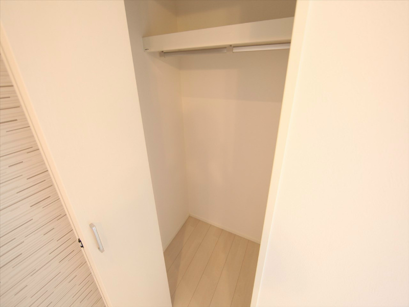 収納　洋室クローゼット付（収納充実してます）