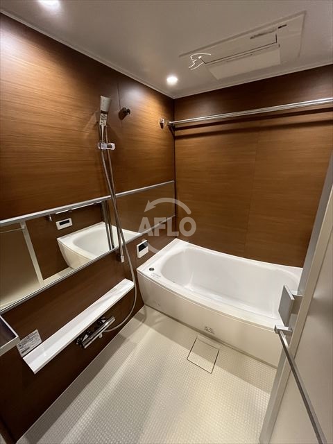 バス・シャワールーム　リバーガーデンタワー上町台筆ヶ崎　浴室