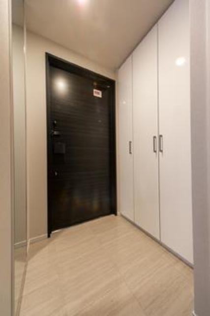 玄関　※写真は同タイプ住戸です。