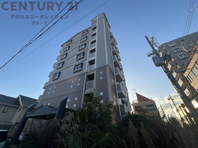 建物外観　オートロック・宅配BOX付きで安心です！