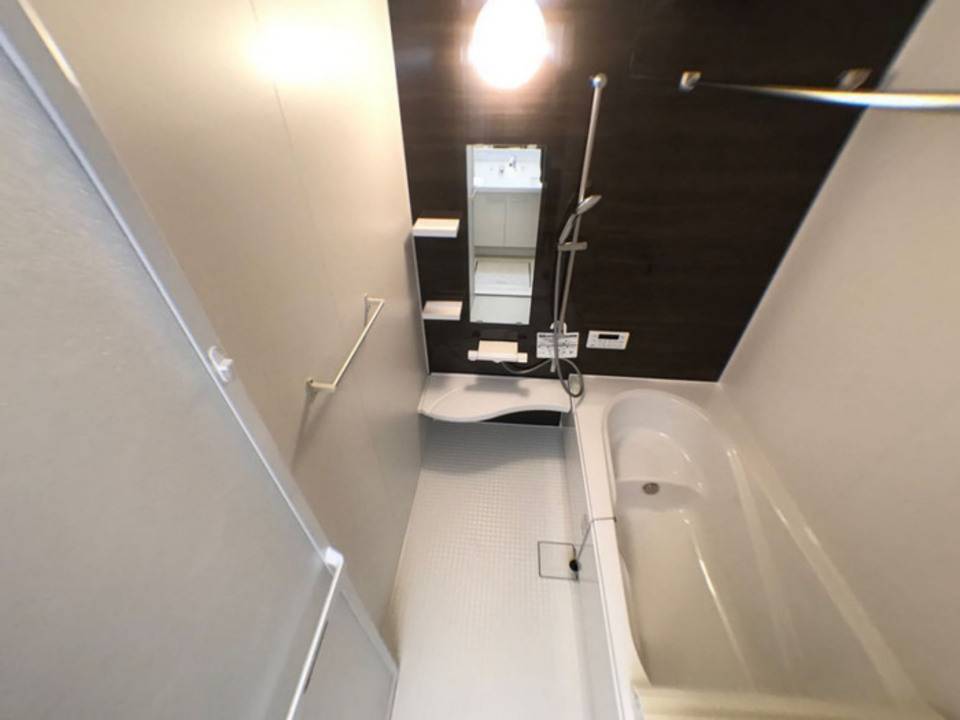 バス・シャワールーム　浴室