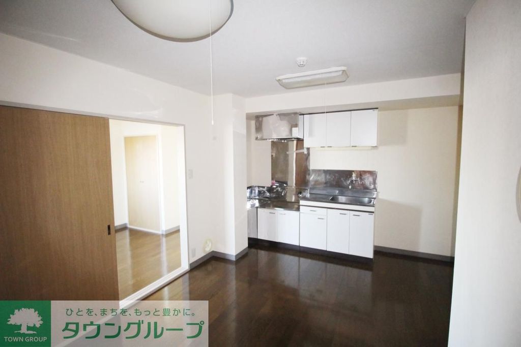 居室・リビング　★お部屋探しは株式会社タウンハウジング東京まで★