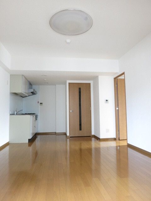 居室・リビング　☆使いやすい居間です☆