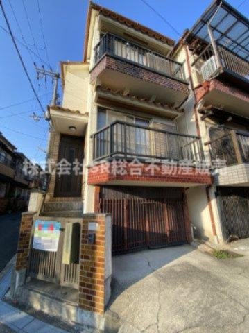 横小路町2丁目貸家の外観写真