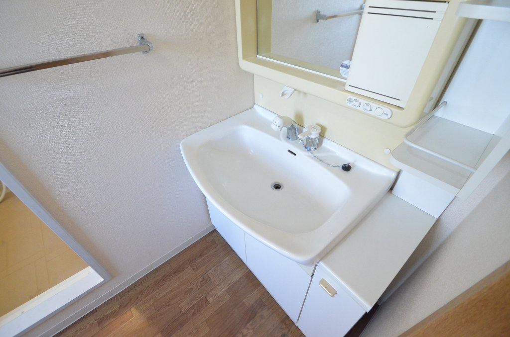 洗面設備　洗髪洗面化粧台