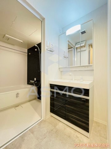 洗面設備　同マンション別部屋参考写真