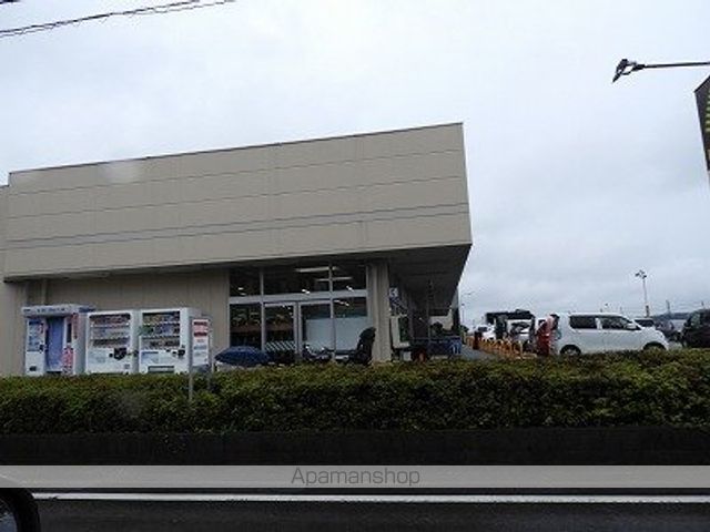 スーパー　（株）いなげや／あきる野北伊奈店（スーパー）まで13m