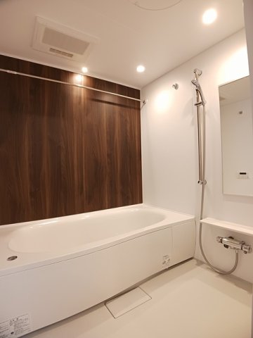 バス・シャワールーム　お風呂で日々の疲れを落としましょう