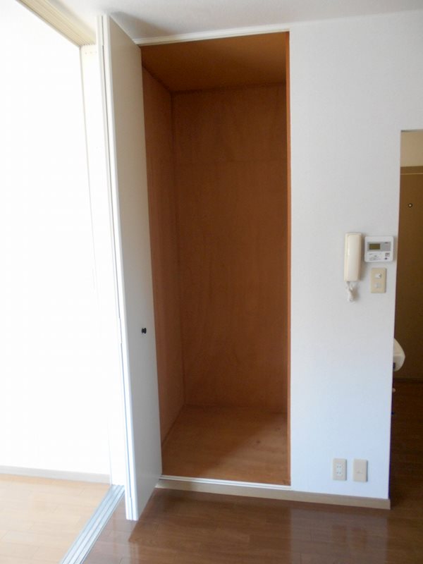 収納　同室の以前の写真です