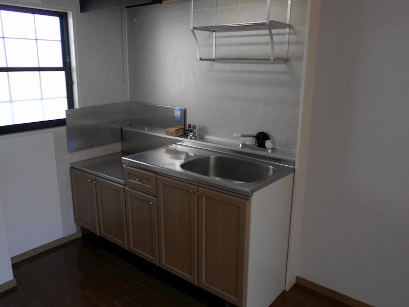 キッチン　同室の以前の写真です