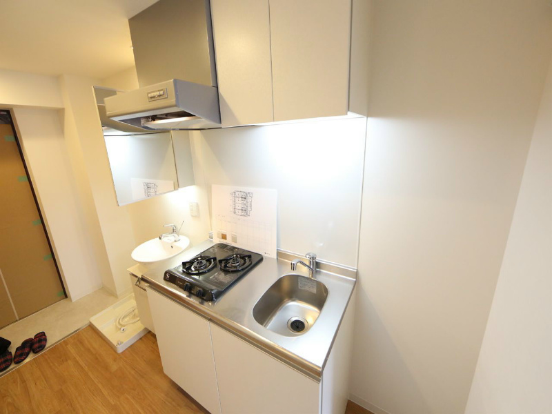 キッチン　システムキッチン（ガス2口コンロ付）