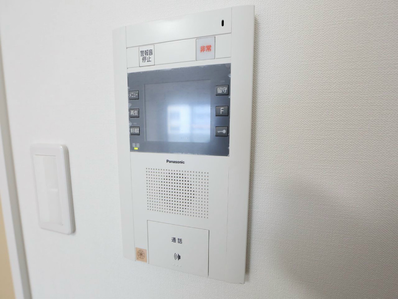 セキュリティ　TVモニター付インターホン