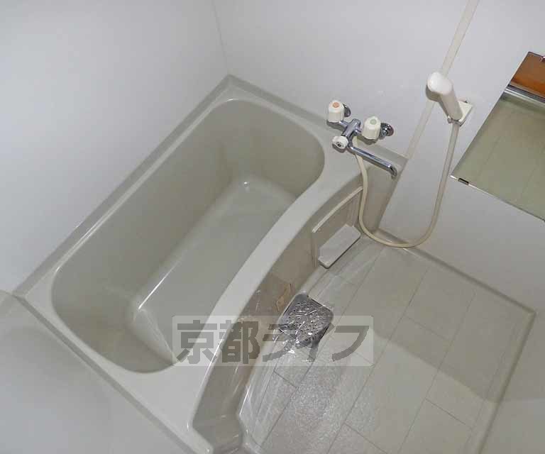 バス・シャワールーム　バスです。