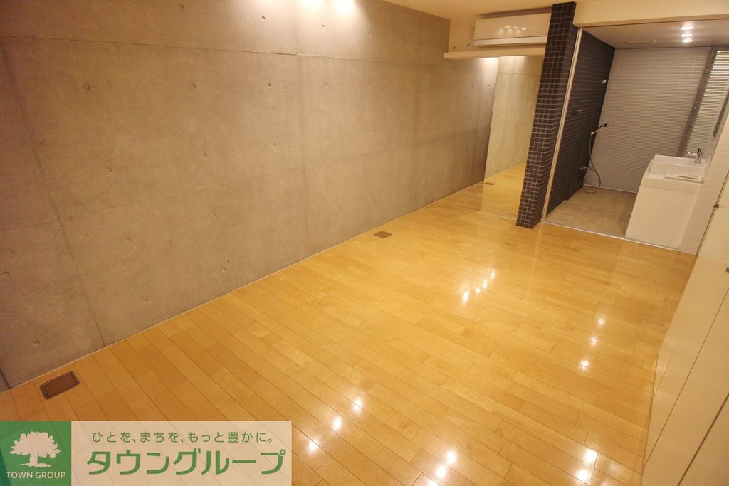 居室・リビング　※別部屋参考写真